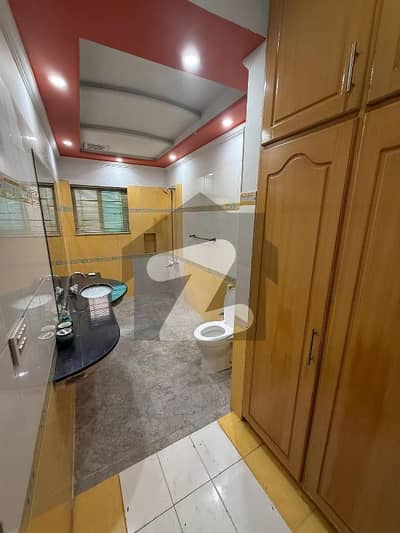 طارق گارڈنز لاہور میں 2 کمروں کا 10 مرلہ زیریں پورشن 75.0 ہزار میں کرایہ پر دستیاب ہے۔