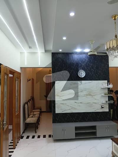 10 Marla second floor for rent (only for girls ) 10 Marla second floor for rent (only for girls )