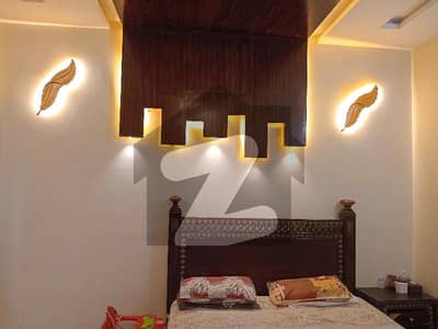 ایل ڈی اے ایوینیو لاہور میں 2 کمروں کا 10 مرلہ زیریں پورشن 85.0 ہزار میں کرایہ پر دستیاب ہے۔