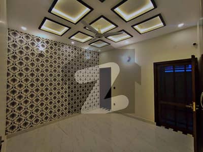 ایڈن بولیوارڈ ہاؤسنگ سکیم کالج روڈ,لاہور میں 3 کمروں کا 5 مرلہ مکان 85.0 ہزار میں کرایہ پر دستیاب ہے۔