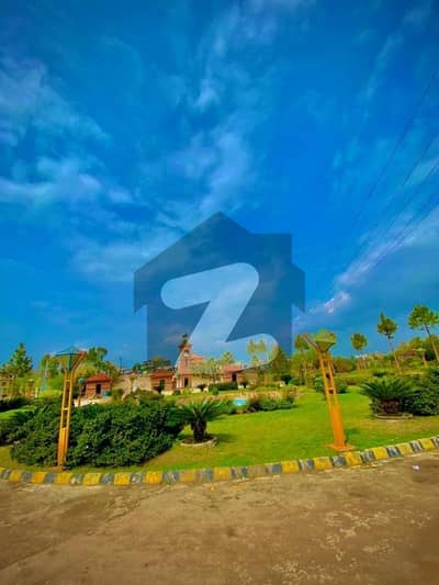 Royal City Residential Plot Sized 5 Marla For sale