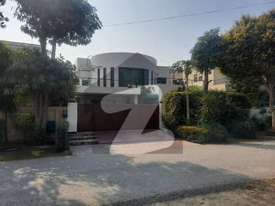 ڈی ایچ اے فیز 1 ڈیفنس (ڈی ایچ اے),لاہور میں 4 کمروں کا 1 کنال مکان 5.95 کروڑ میں برائے فروخت۔