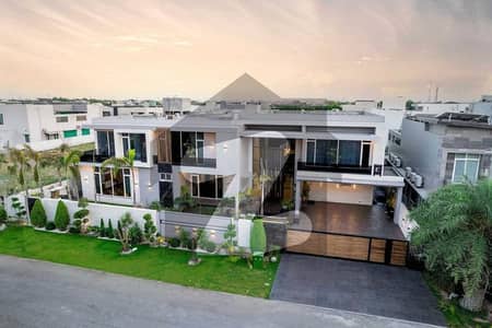 ڈی ایچ اے فیز 3 ڈیفنس (ڈی ایچ اے),لاہور میں 6 کمروں کا 2 کنال مکان 19.75 کروڑ میں برائے فروخت۔ ڈی ایچ اے فیز 3 ڈیفنس (ڈی ایچ اے),لاہور میں 6 کمروں کا 2 کنال مکان 19.75 کروڑ میں برائے فروخت۔