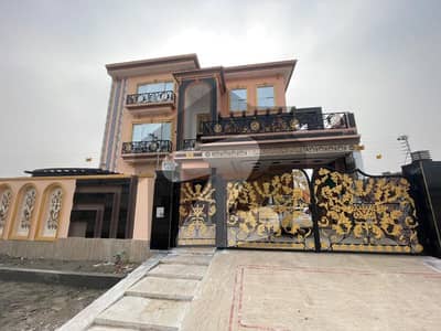 20 Marla House For Rent Location LDA Avenue One Block The Rent 250000  Near School Near Market Near Park Main Raigarh Road Se 500 Meter distance