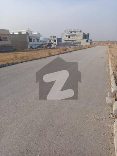 I Block 10 Marla Plot