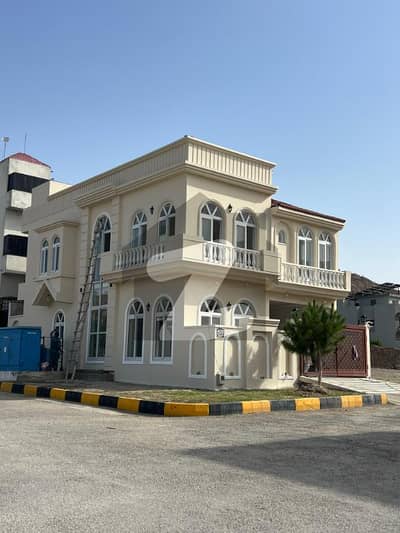 ایف ۔ 10 اسلام آباد میں 5 کمروں کا 1 کنال مکان 3.8 لاکھ میں کرایہ پر دستیاب ہے۔