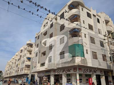 سُرجانی ٹاؤن - سیکٹر ڈی5 سُرجانی ٹاؤن - سیکٹر 5,سُرجانی ٹاؤن,گداپ ٹاؤن,کراچی میں 2 کمروں کا 4 مرلہ فلیٹ 40.0 لاکھ میں برائے فروخت۔