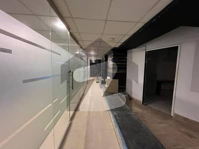 نارتھ ناظم آباد ۔ بلاک ایل نارتھ ناظم آباد,کراچی میں 10 مرلہ دفتر 2.2 لاکھ میں کرایہ پر دستیاب ہے۔