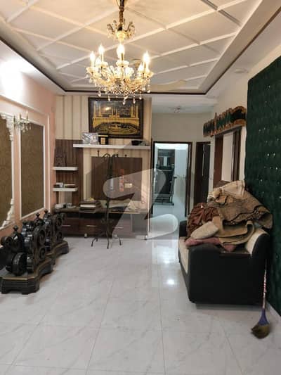 نشیمنِ اقبال فیز 2 نشیمنِ اقبال,لاہور میں 5 کمروں کا 10 مرلہ مکان 1.75 لاکھ میں کرایہ پر دستیاب ہے۔