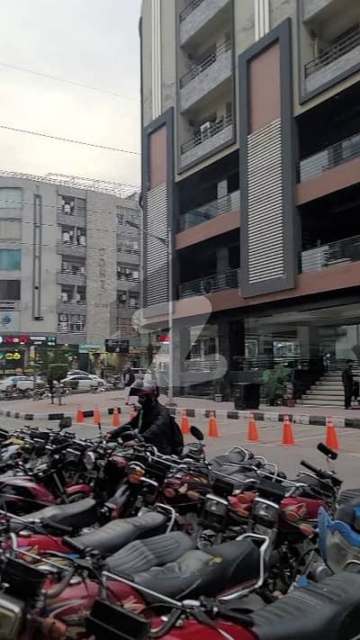 Fully Equipped. State of the art designed Ground Floor 5400 Sqft available for rent. 7.50 lacs