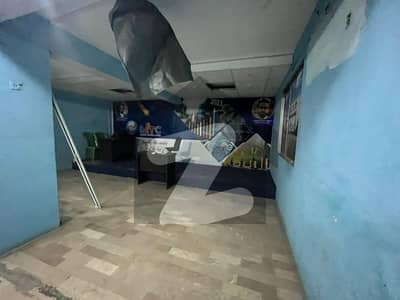 رضویہ سوسائٹی کراچی میں 16 مرلہ دفتر 2.2 لاکھ میں کرایہ پر دستیاب ہے۔