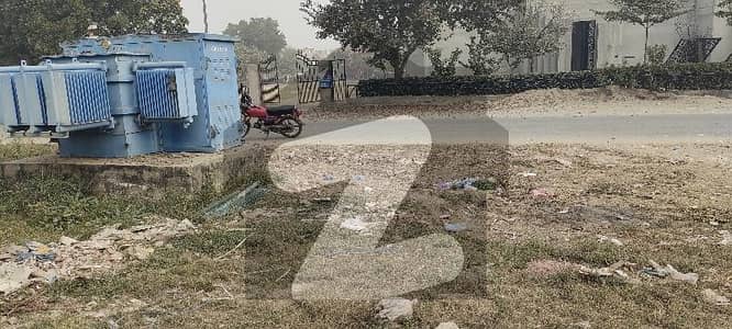 پیراگون سٹی ۔ وُوڈز بلاک پیراگون سٹی,لاہور میں 10 مرلہ مکان 2.9 کروڑ میں برائے فروخت۔