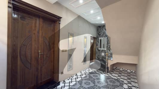 شاداب گارڈن لاہور میں 3 کمروں کا 3 مرلہ مکان 1.2 کروڑ میں برائے فروخت۔