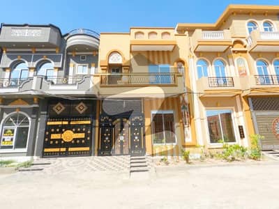 شاداب گارڈن لاہور میں 3 کمروں کا 4 مرلہ مکان 1.5 کروڑ میں برائے فروخت۔