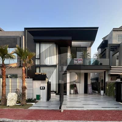 بحریہ ٹاؤن - نرگس ایکسٹیشن بحریہ ٹاؤن سیکٹر سی,بحریہ ٹاؤن,لاہور میں 3 کمروں کا 5 مرلہ مکان 1.68 کروڑ میں برائے فروخت۔