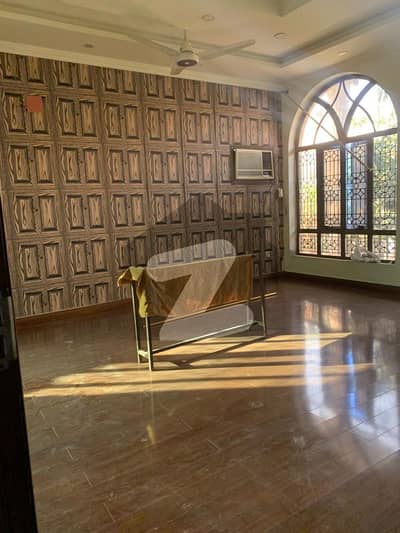 چکلالہ سکیم 3 چکلالہ سکیم,راولپنڈی میں 2 کمروں کا 10 مرلہ بالائی پورشن 55.0 ہزار میں کرایہ پر دستیاب ہے۔