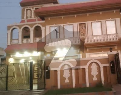 آرکیٹیکٹس انجنیئرز ہاؤسنگ سوسائٹی لاہور میں 5 کمروں کا 10 مرلہ مکان 4.0 کروڑ میں برائے فروخت۔