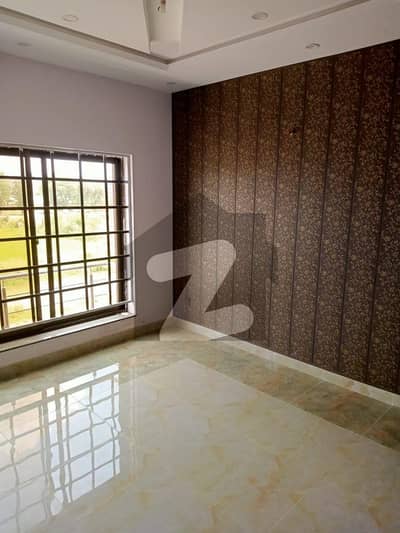 بحریہ آرچرڈ لاہور میں 3 کمروں کا 10 مرلہ مکان 65.0 ہزار میں کرایہ پر دستیاب ہے۔