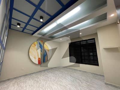 پاک عرب ہاؤسنگ سوسائٹی لاہور میں 2 کمروں کا 10 مرلہ زیریں پورشن 60.0 ہزار میں کرایہ پر دستیاب ہے۔