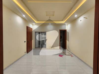 پاک عرب ہاؤسنگ سوسائٹی لاہور میں 2 کمروں کا 10 مرلہ زیریں پورشن 65.0 ہزار میں کرایہ پر دستیاب ہے۔