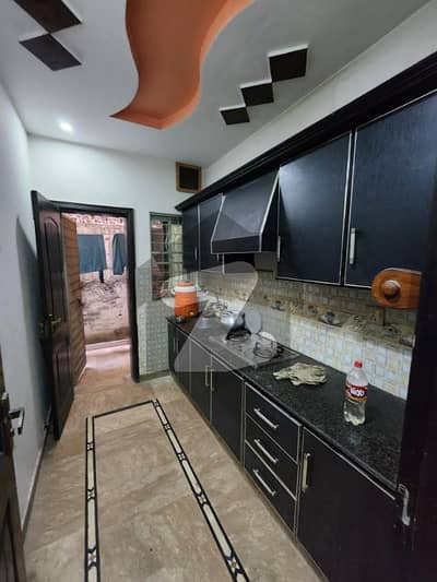 پاک عرب ہاؤسنگ سوسائٹی لاہور میں 1 کمرے کا 3 مرلہ زیریں پورشن 25.0 ہزار میں کرایہ پر دستیاب ہے۔