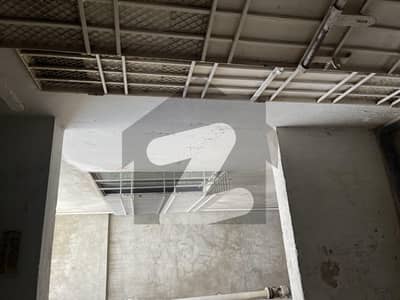 2 bed DD 1000 sqft welcome tarrace block 19