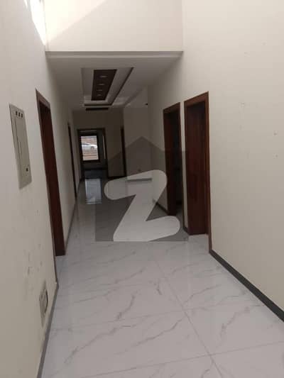GULBERG RESIDENCIA KANL UPPER FLOOR