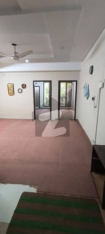 بی ۔ 17 اسلام آباد میں 2 کمروں کا 4 مرلہ فلیٹ 75.0 لاکھ میں برائے فروخت۔