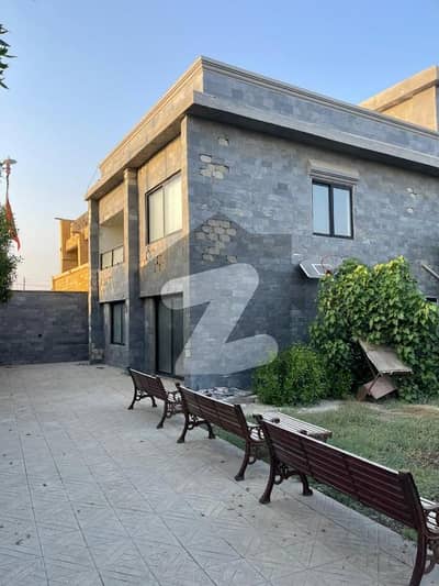 درخشاں ولاز ڈی ایچ اے فیز 6,ڈی ایچ اے ڈیفینس,کراچی میں 4 کمروں کا 1 کنال مکان 6.5 لاکھ میں کرایہ پر دستیاب ہے۔