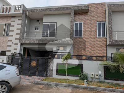 ایم پی سی ایچ ایس ۔ بلاک ایف ایم پی سی ایچ ایس ۔ ملٹی گارڈنز,بی ۔ 17,اسلام آباد میں 4 کمروں کا 5 مرلہ مکان 1.95 کروڑ میں برائے فروخت۔