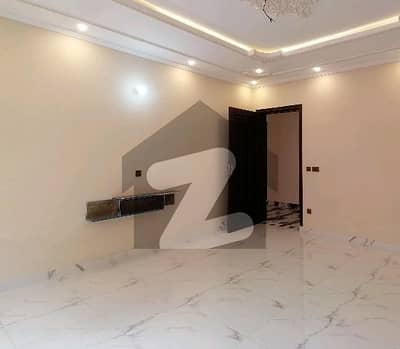 Upper Portion In Allama Iqbal Town Allama Iqbal Town