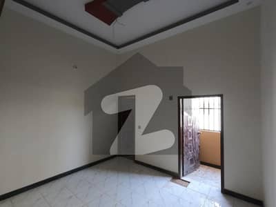 3rd Floor. Single Belt Prime Location 80Square Yards Upper Portion For Sale In The Perfect Location Of Federal B Area