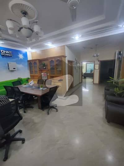 Prime Location 01 Kanal Commercial Property For Sale