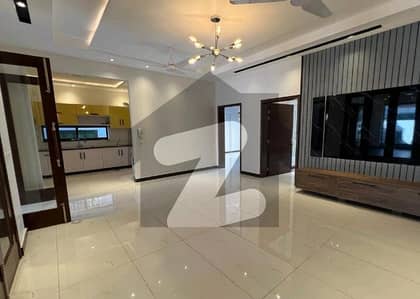 بحریہ ٹاؤن سیکٹر ای بحریہ ٹاؤن,لاہور میں 5 کمروں کا 10 مرلہ مکان 3.2 کروڑ میں برائے فروخت۔ بحریہ ٹاؤن سیکٹر ای بحریہ ٹاؤن,لاہور میں 5 کمروں کا 10 مرلہ مکان 3.2 کروڑ میں برائے فروخت۔