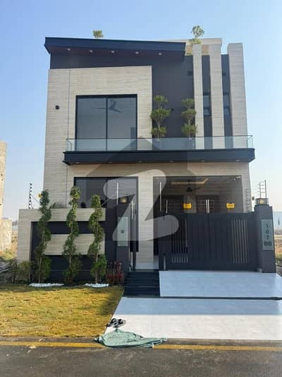 5 MARLA BRAND NEW HOUSE FOR SALE