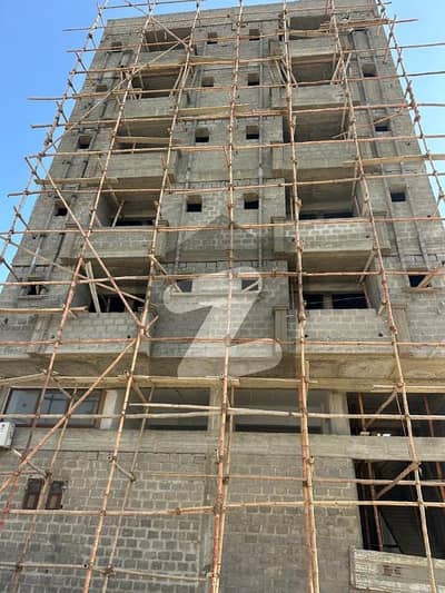 Luxurious Flat For Sale On Prime Location With Easy Installments