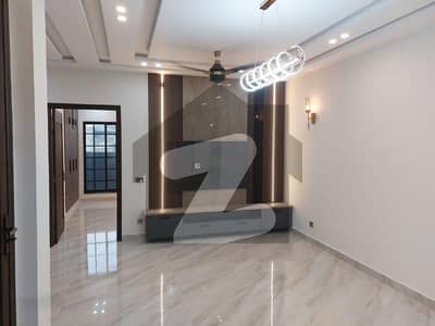 Upper Portion Of 10 Marla Is Available In Contemporary Neighborhood Of Formanites Housing Scheme