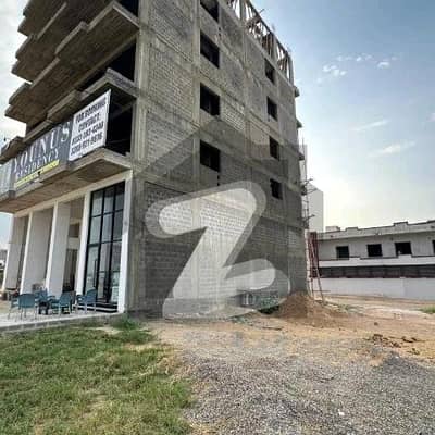 Luxurious Flat For Sale On Prime Location With Easy Installments