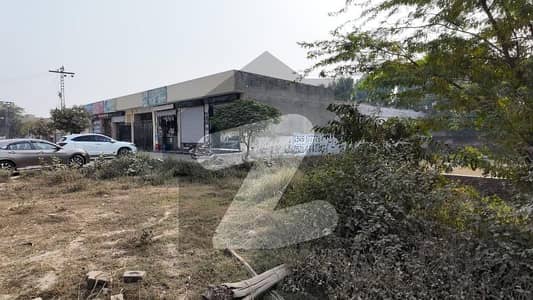 برکی روڈ کینٹ,لاہور میں 1 کنال کمرشل پلاٹ 4.25 کروڑ میں برائے فروخت۔