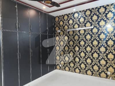 Beautiful Modern Design 5marla Full House Available For Rent In Banker Corporate Housing Society