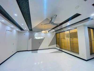 1 Kanal Luxury Spanish House For Rent In DHA Phase 7 - Reasonable Price