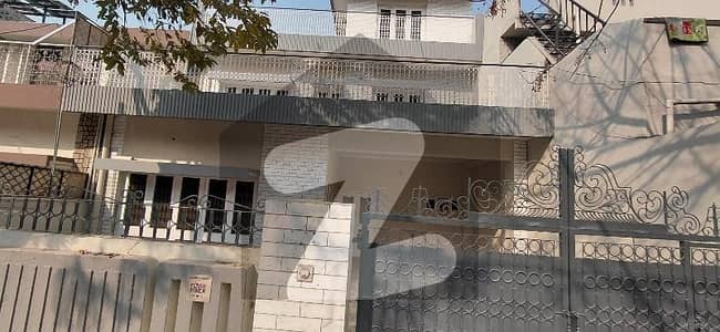 آئی ۔ 9 اسلام آباد میں 4 کمروں کا 8 مرلہ مکان 6.5 کروڑ میں برائے فروخت۔