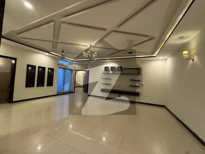 Affordable Upper Portion Of 1 Kanal Is Available For rent
