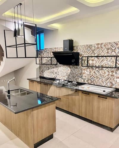 New Beautiful Luxury 5 Bedroom House