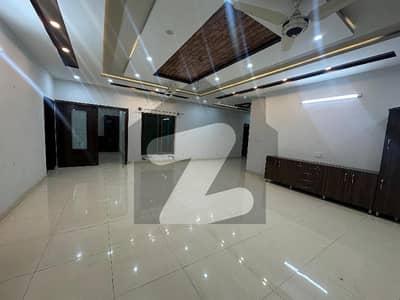 kanal portion available for rent in Soan garden Islamabad