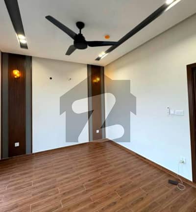 BEAUTIFUL HOUSE FOR SALE AVAILABLE REGISTRY INTIQAL