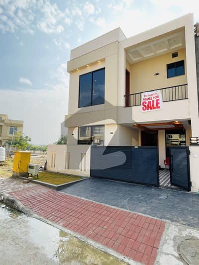 5 Marla Brand New Designer House For Sale
