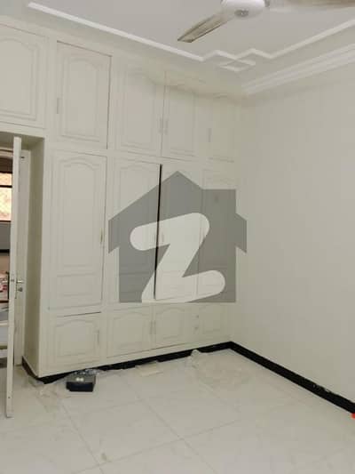 جی ۔ 11 اسلام آباد میں 2 کمروں کا 7 مرلہ بالائی پورشن 85.0 ہزار میں کرایہ پر دستیاب ہے۔