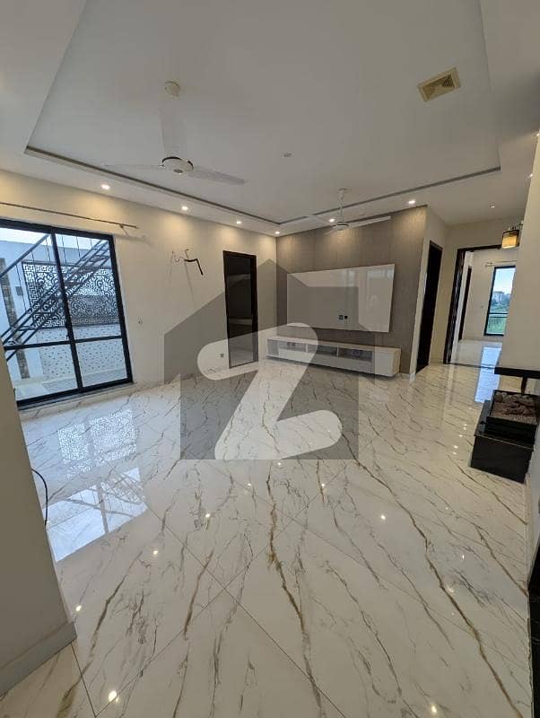 Flat For Rent Bernd New 4 Bedroom Tv Drawing Room Servant Quarter Tile Floor Flat For Rent Bernd New 4 Bedroom Tv Drawing Room Servant Quarter Tile Floor