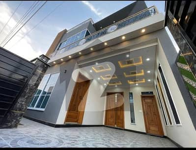 **5 Marla Luxury House For Sale In Park View City, Lahore. **